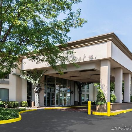 Plaza Inn&Suites Hagerstown Exterior foto
